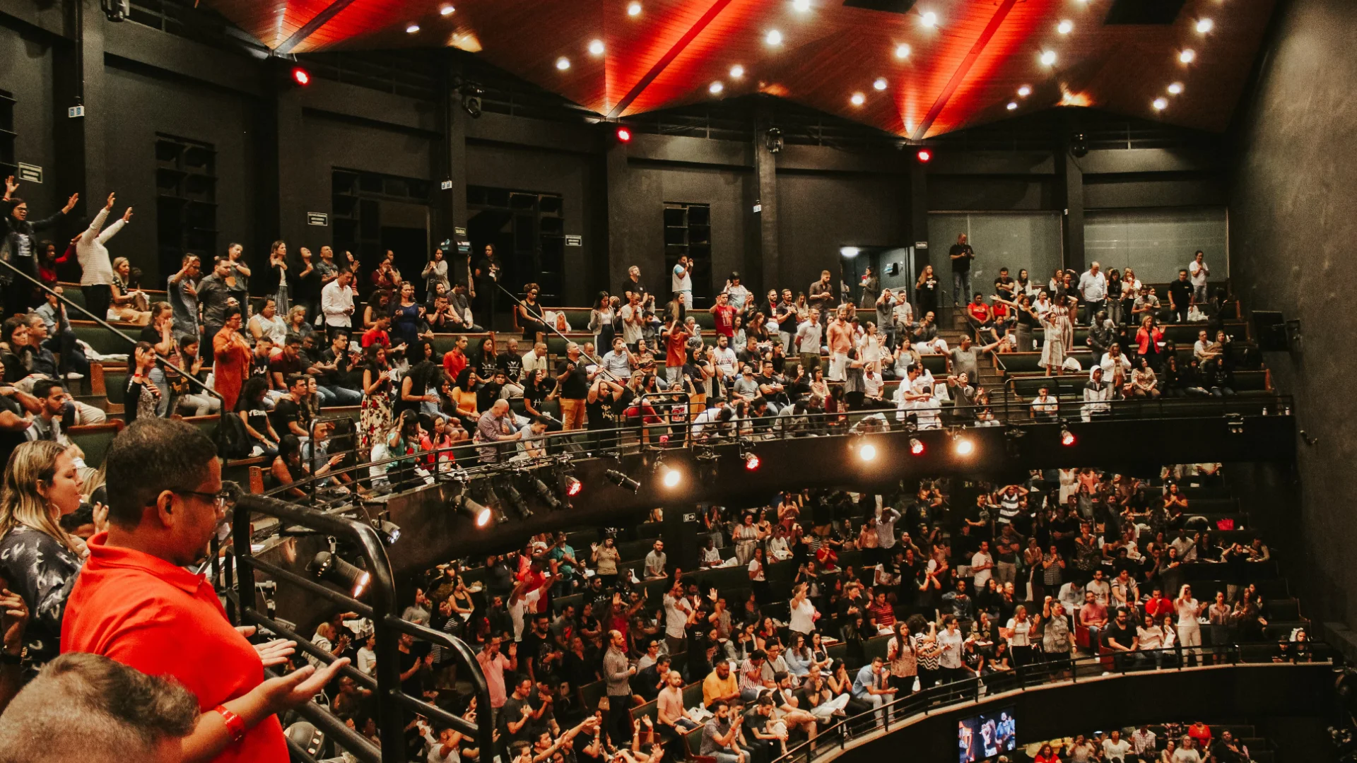 Virtual prop firm event showcase